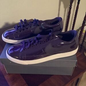 NWOTS Purple Nike Women’s Athletic Shoes size 11.5